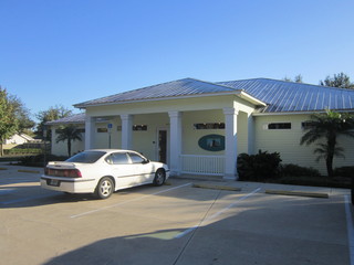 Quail Hollow Animal Hospital front entrance