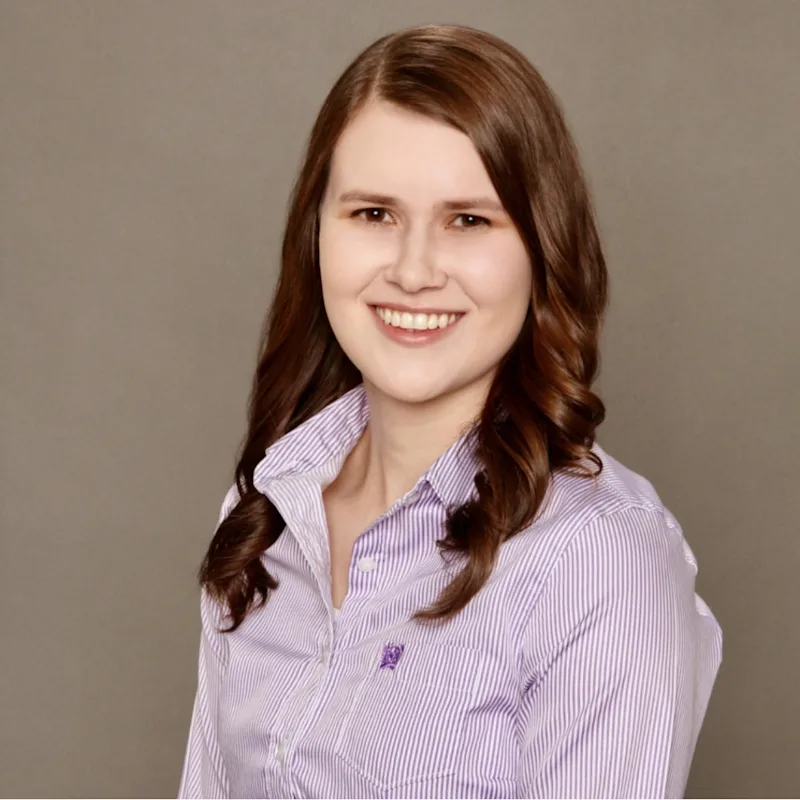 Dr Emily Russ Dr Emily Russ