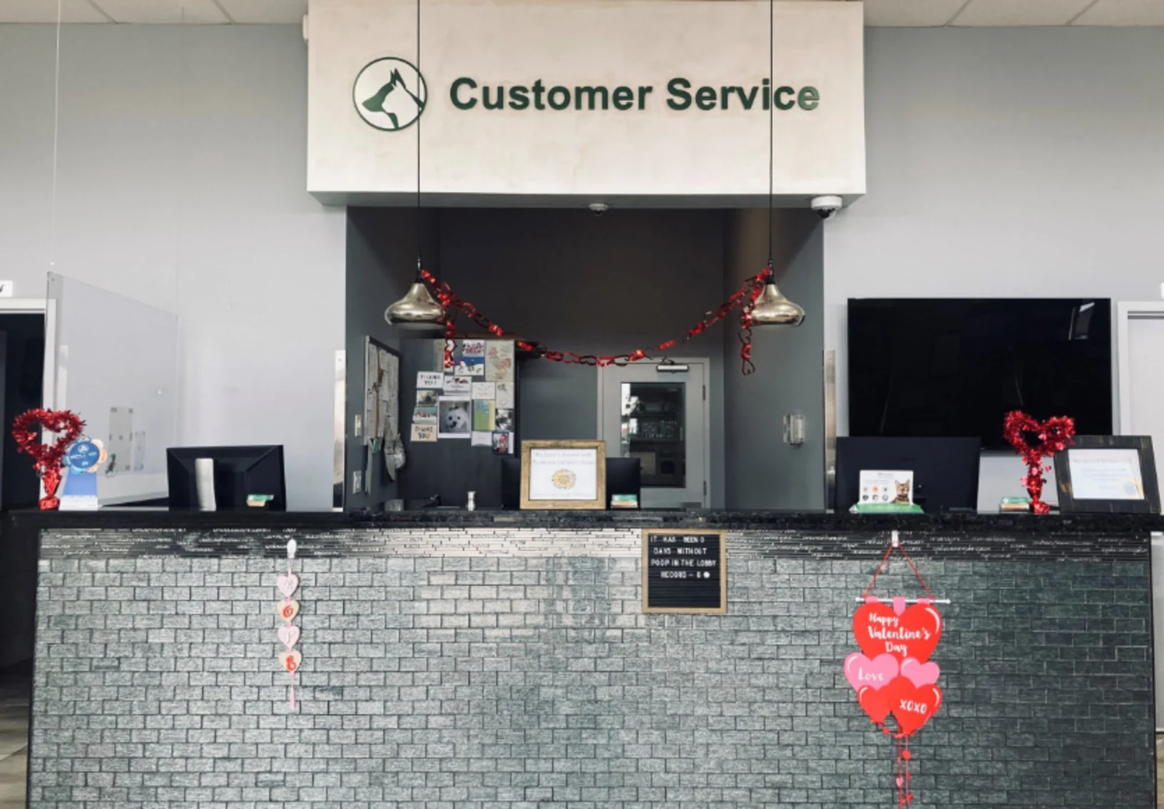 Front Desk Customer Service Front Desk Customer Service