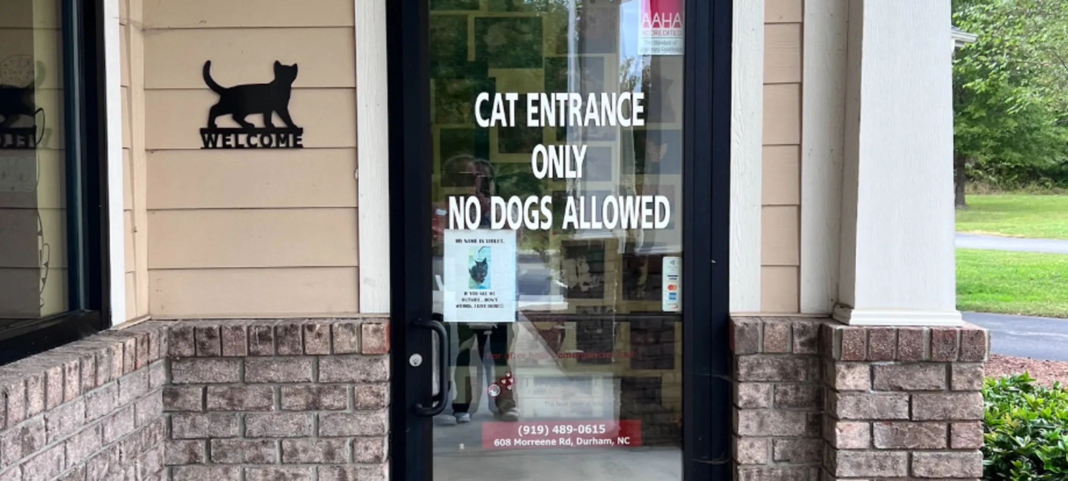 Cat entrance door of the Roxboro Animal Hospital