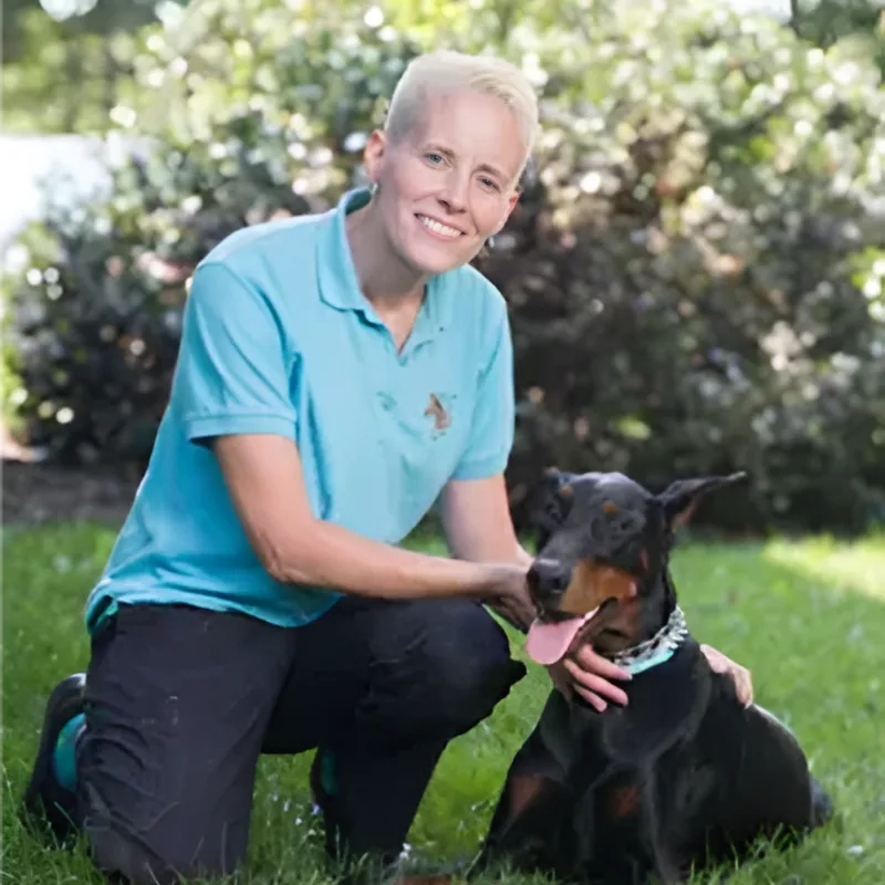 Britta Chavez and doberman Britta Chavez and doberman
