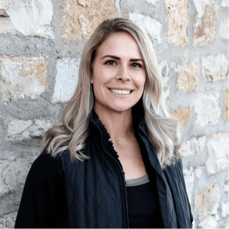 Dr. Alissa Gould Dr. Alissa Gould