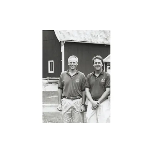 A black and white photo of Dr. Magnus and Dr. Langer A black and white photo of Dr. Magnus and Dr. Langer