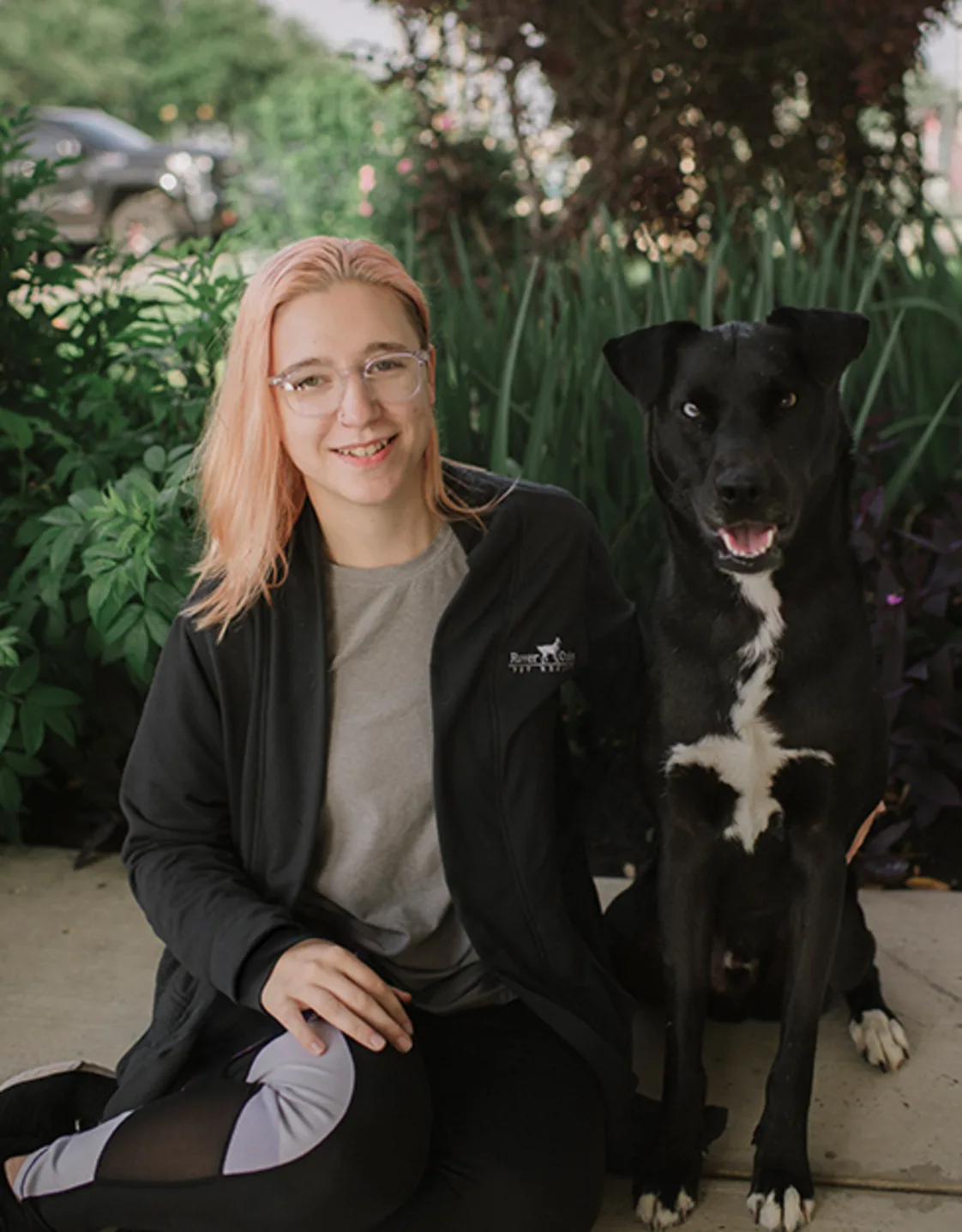 Ari Thomas at Rover Oaks Ari Thomas at Rover Oaks