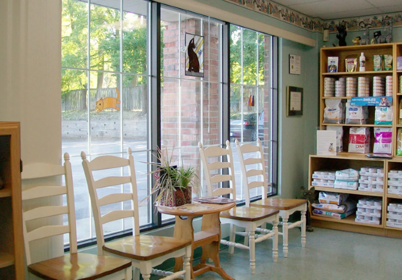 Photo of interior of village clinic 