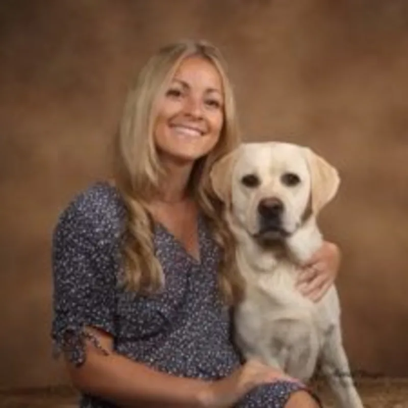 A portrait photo of Dr. Alexis Garbarino A portrait photo of Dr. Alexis Garbarino