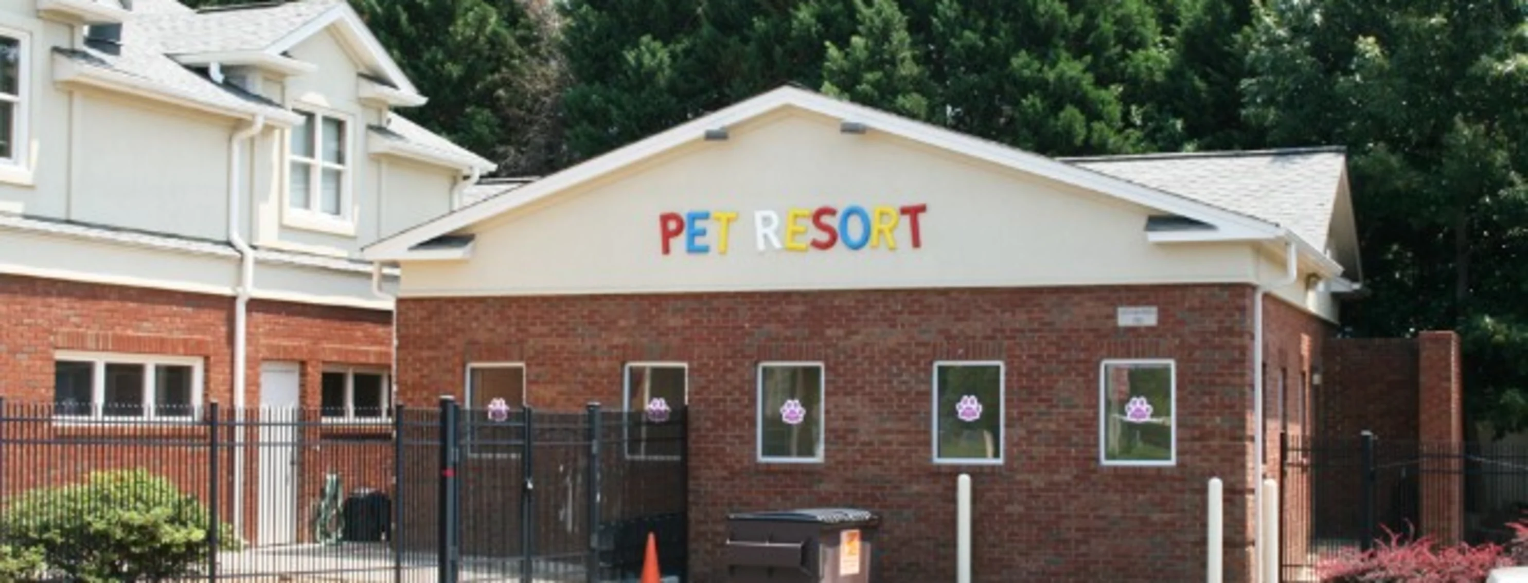 Valley Animal Hospital & Pet Resort Exterior of Pet Resort