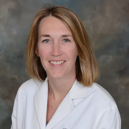 Dr. Erin Giebel, vet at Savannah Animal Hospital