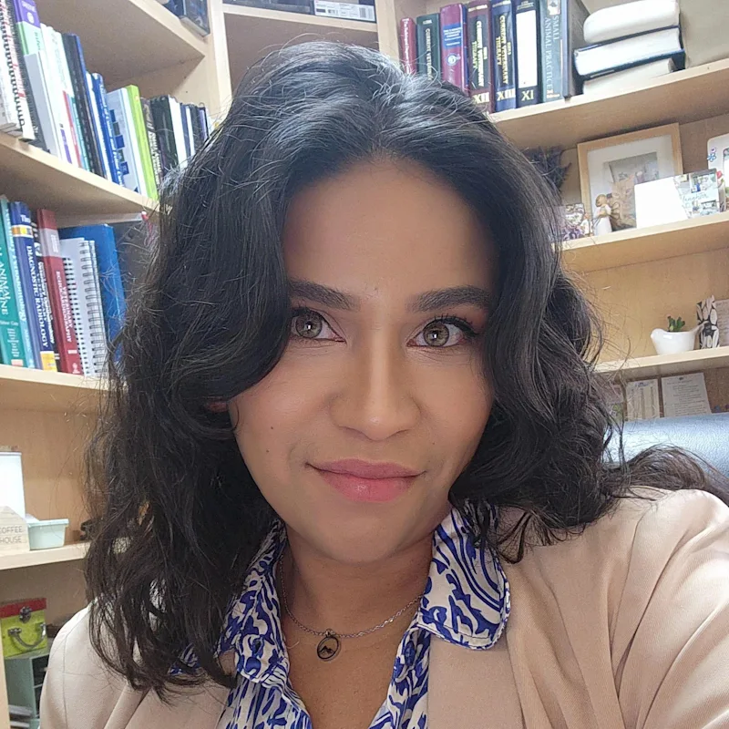 Yoana Robles Yoana Robles