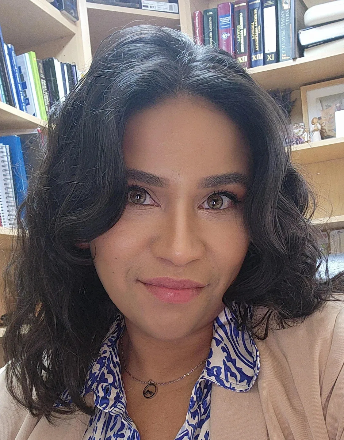 Yoana Robles Yoana Robles