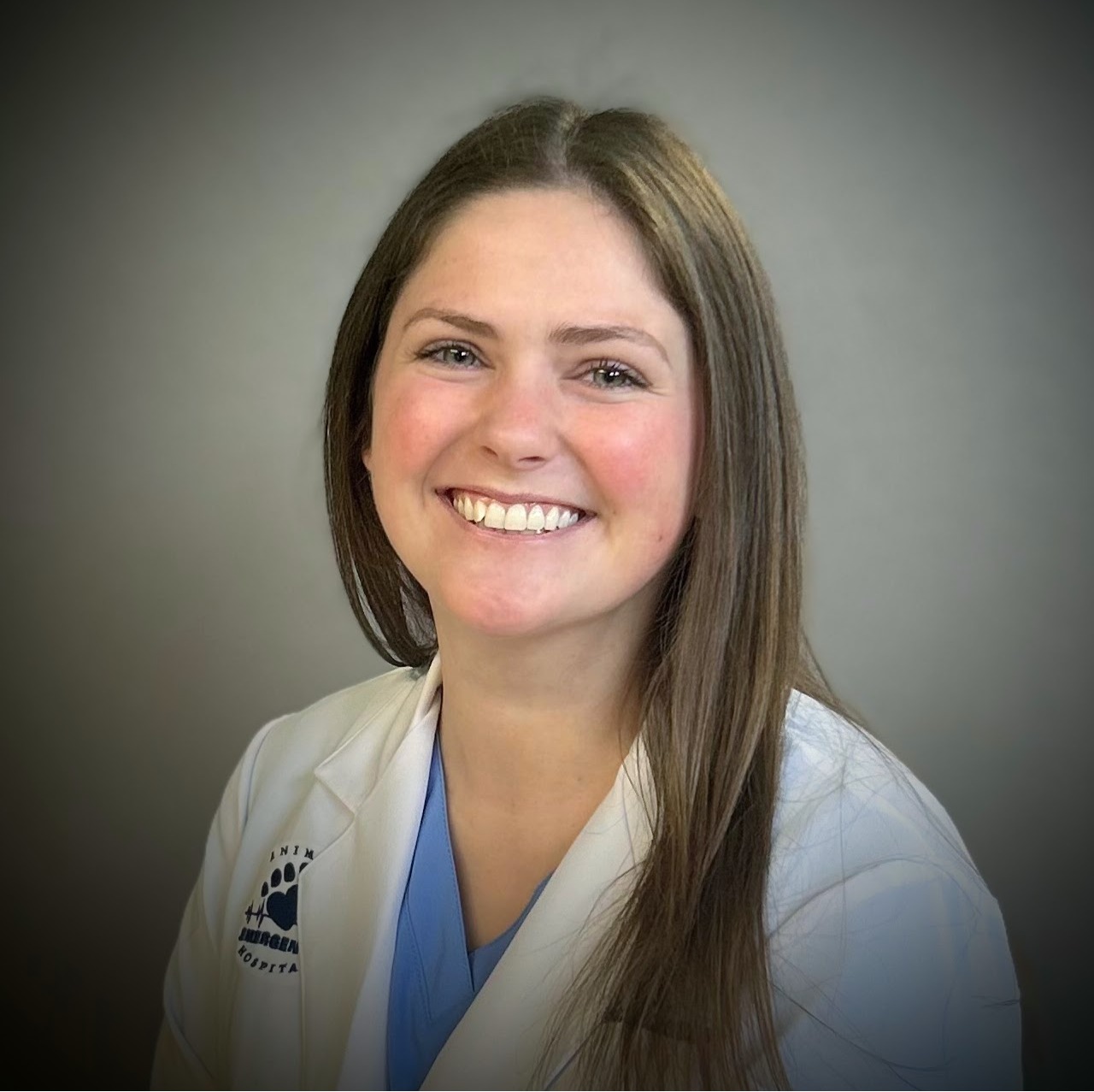 Dr. Jourdan Malewitz Animal Emergency Hospital