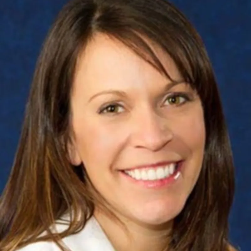 Dr. Elizabeth Manna from Carriage Animal Hospital Dr. Elizabeth Manna from Carriage Animal Hospital