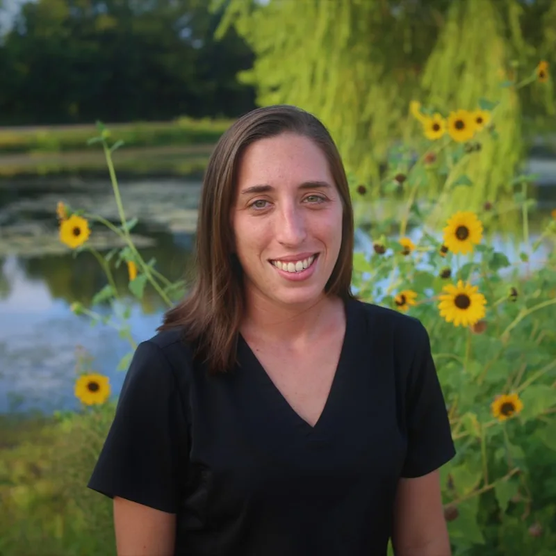 Dr. Amanda Lampart Dr. Amanda Lampart