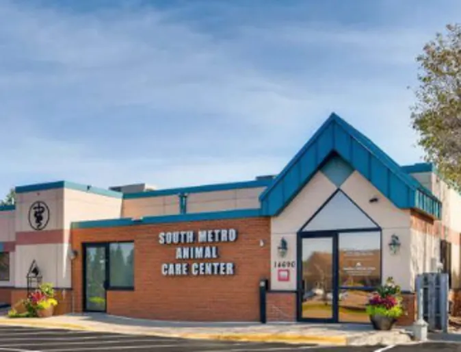 South Metro Animal Emergency Care exterior