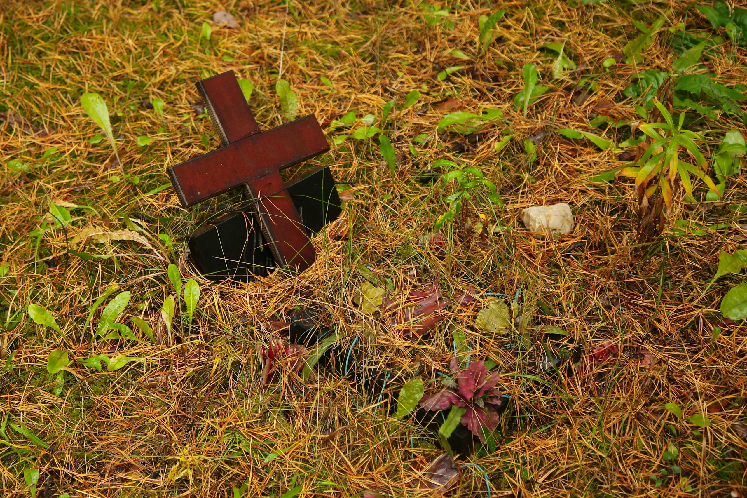 wooden cross marker