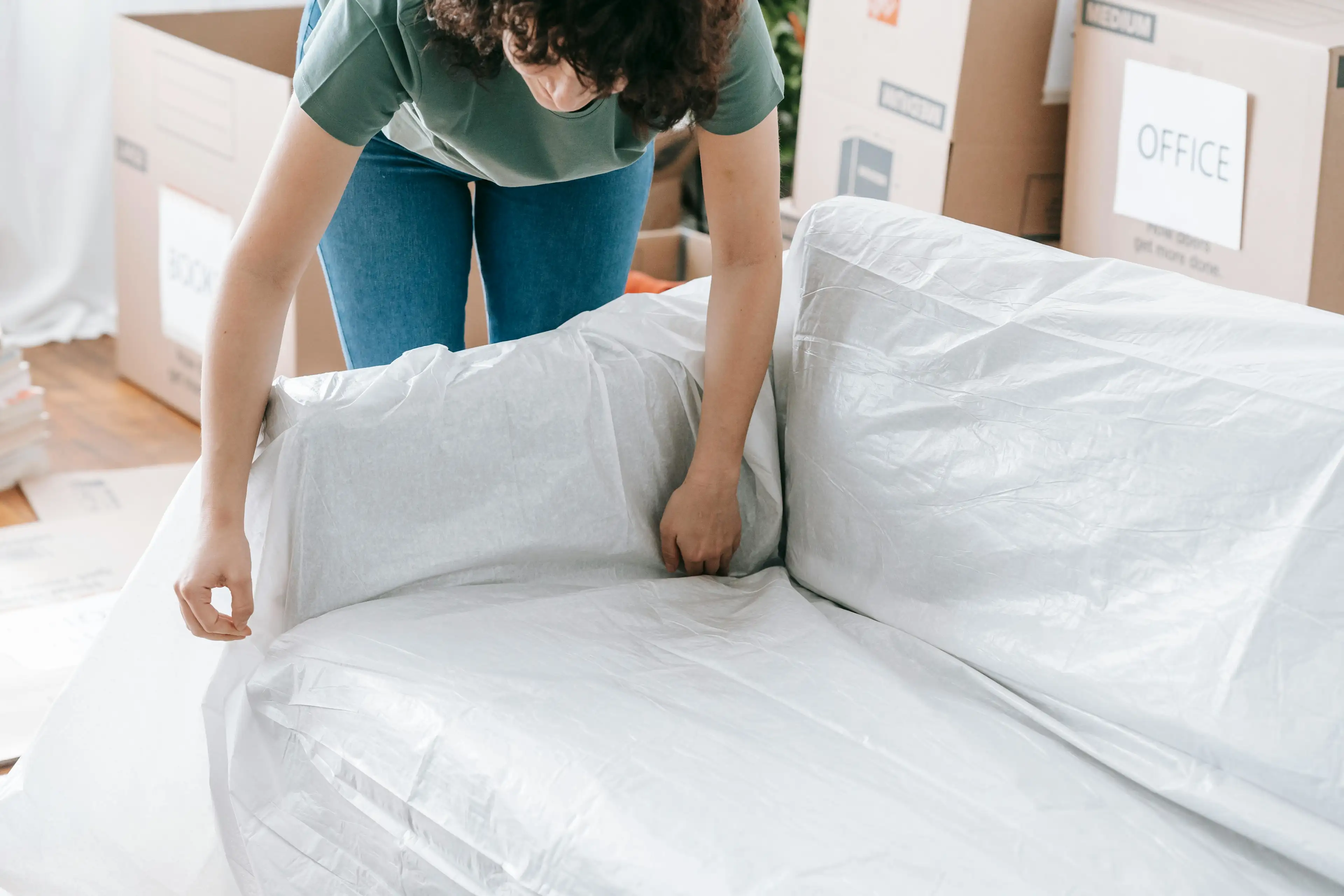 Apartment move out cleaning list