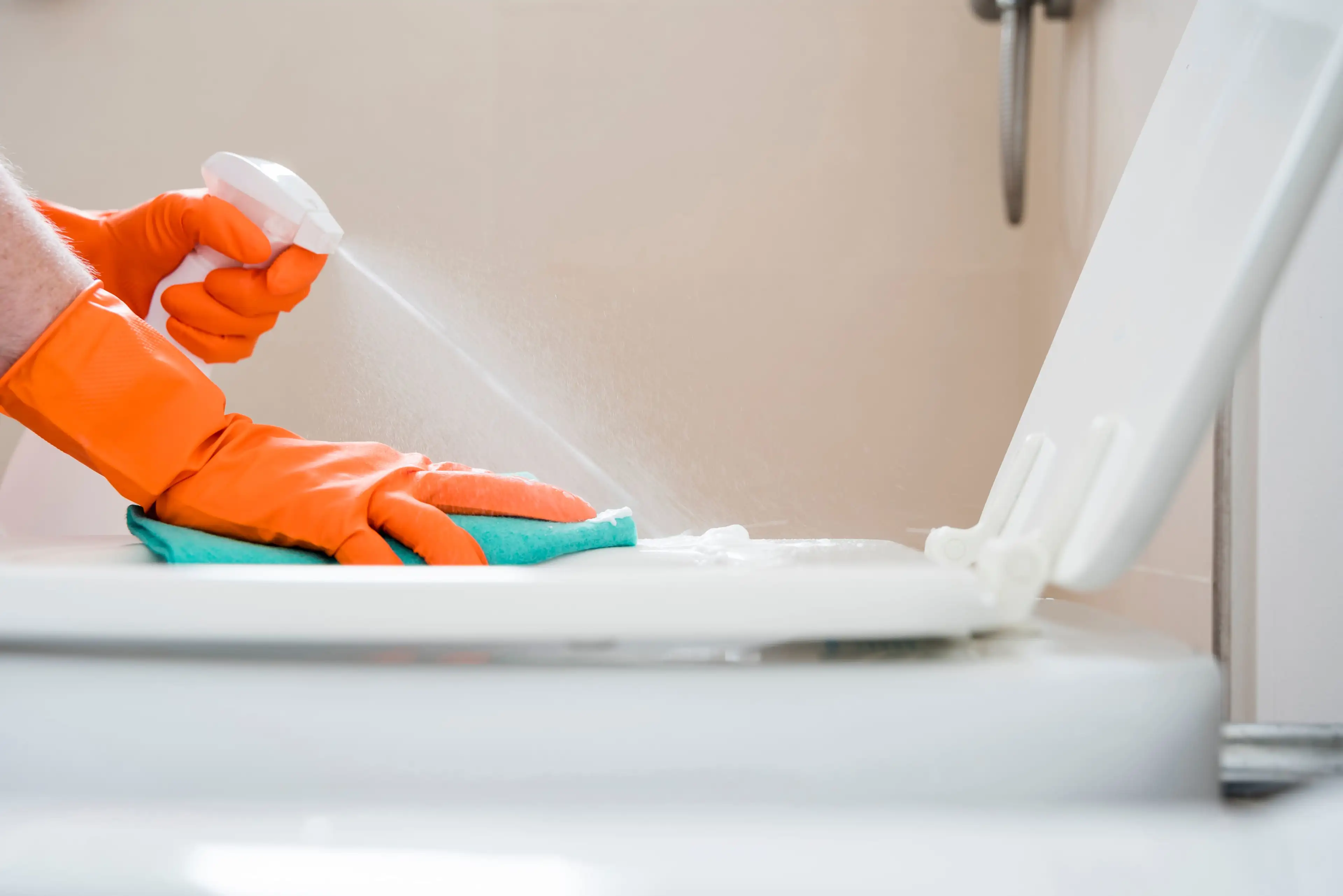 Restroom cleaning checklist
