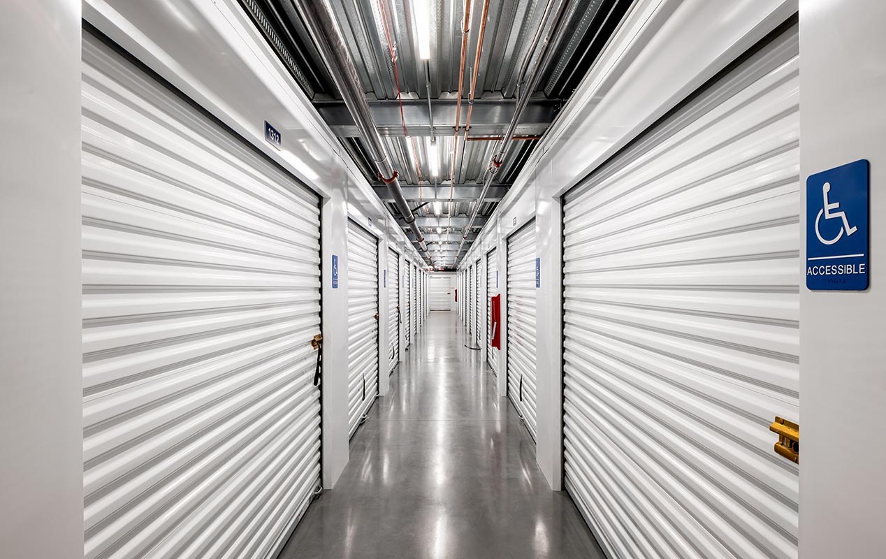 L077 - Palm Springs, CA Storage Unit.jpg