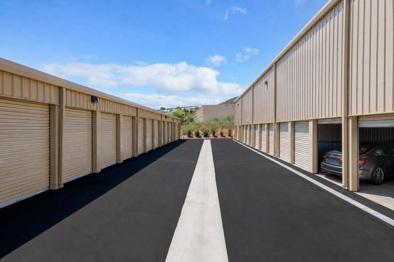spring-valley-car-storage-guide-campo-rd-hero