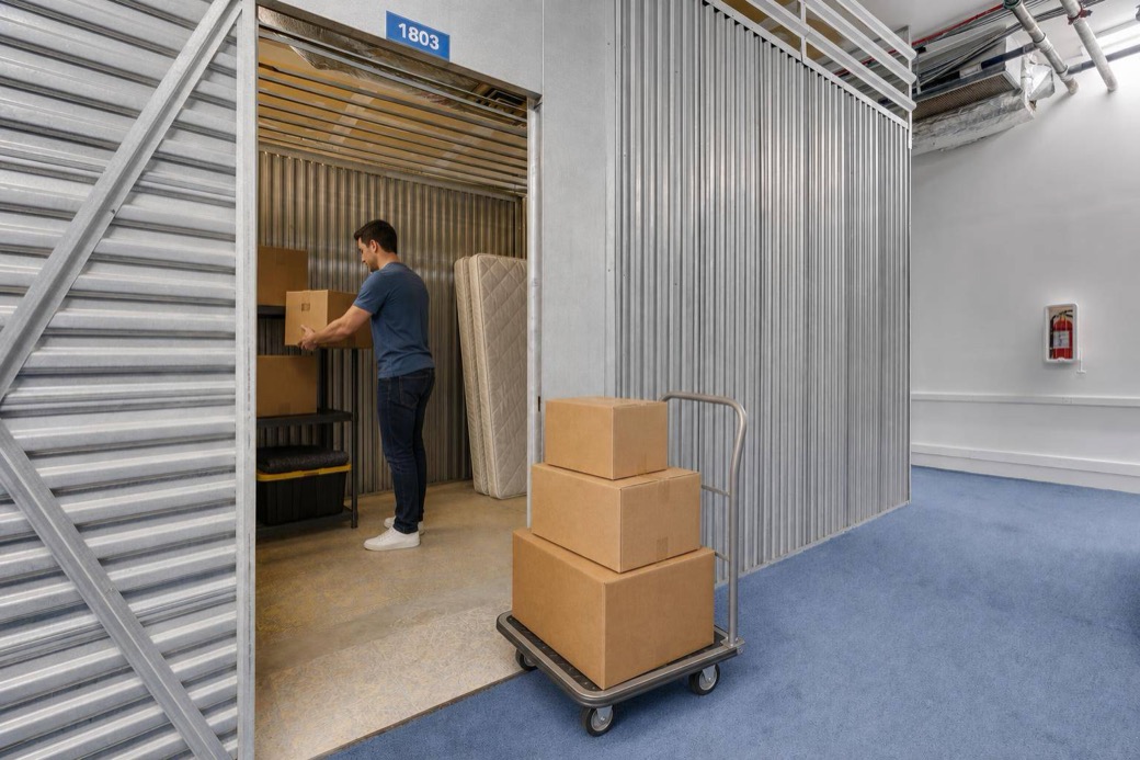 L009-secure-storage-units-lanham-hero