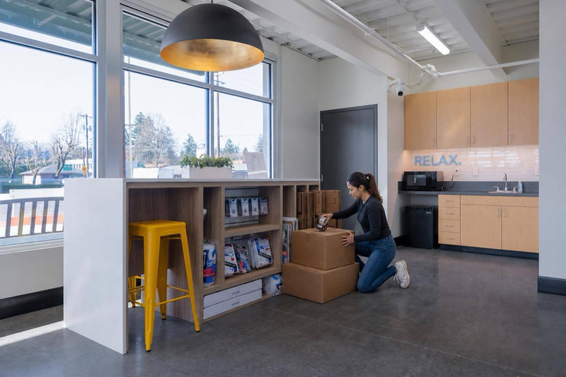L011-10x10-storage-se-portland-hero