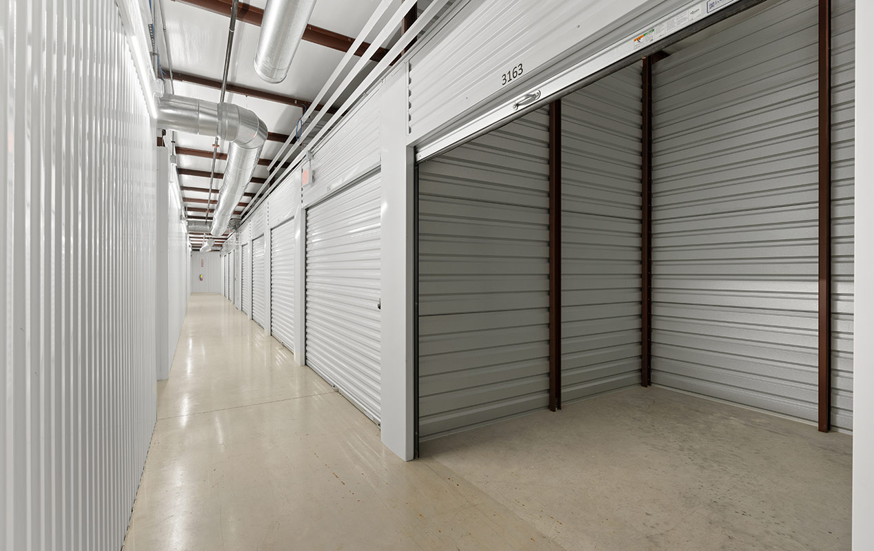 L033 - Austin, TX Storage Unit.jpg