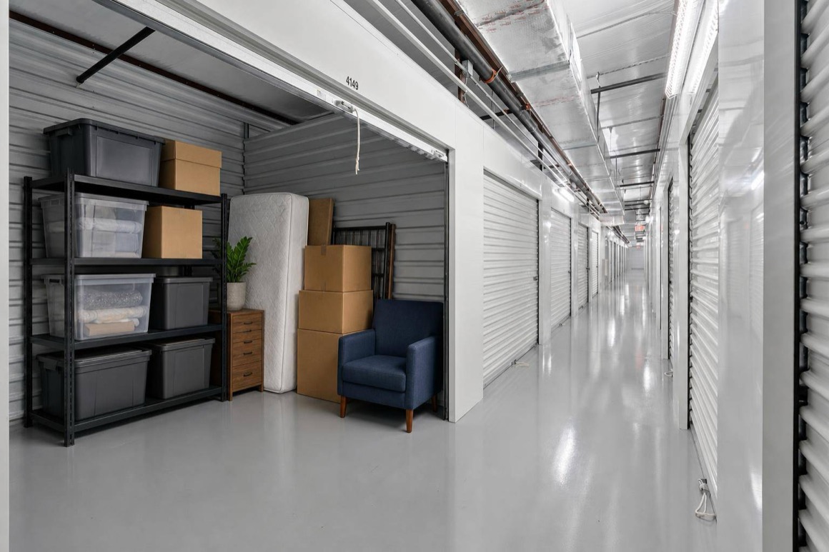 L017-business-storage-rules-riverview-fl-hero