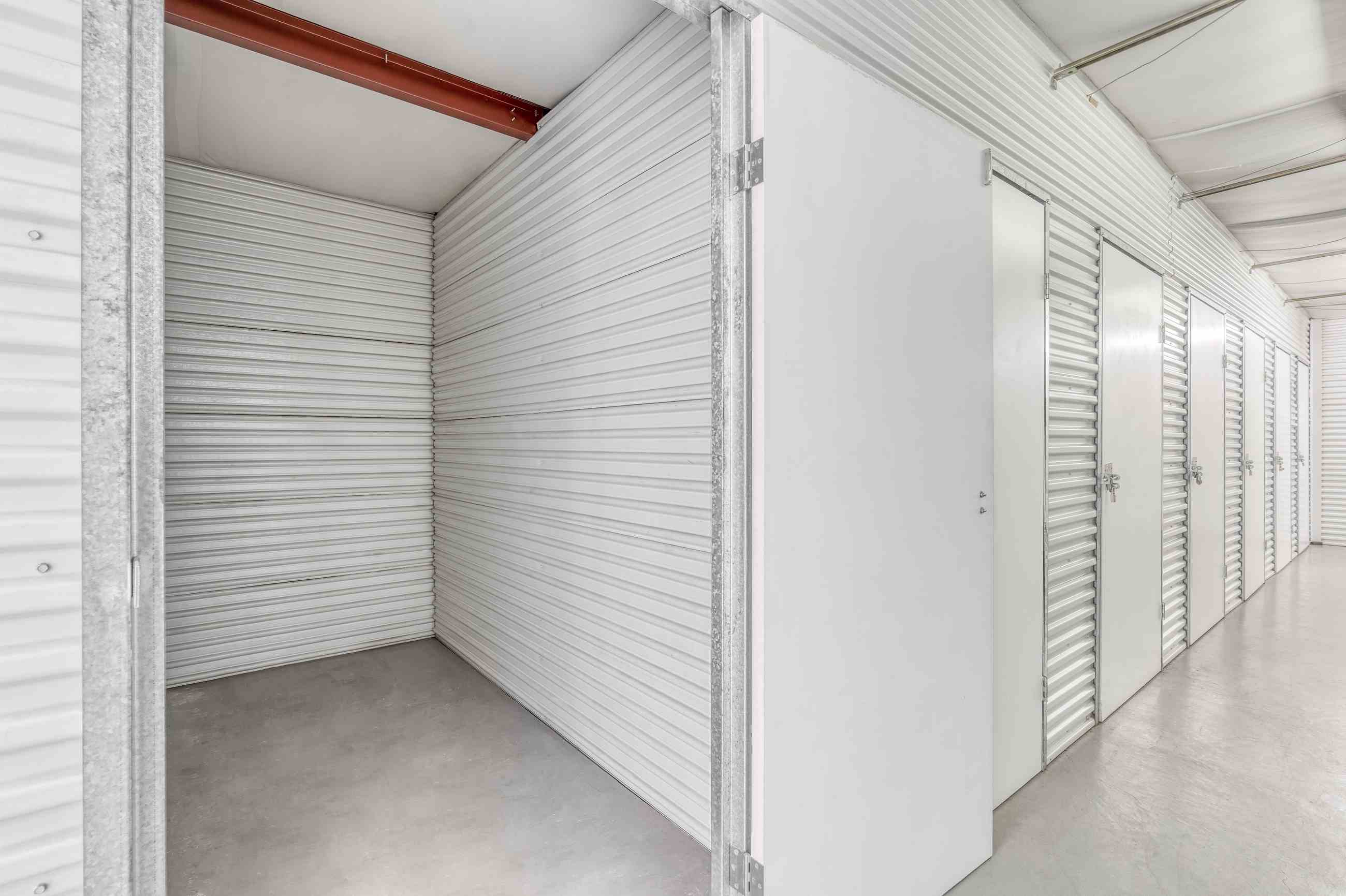 L013 - Piscataway, NJ Storage Unit.jpg