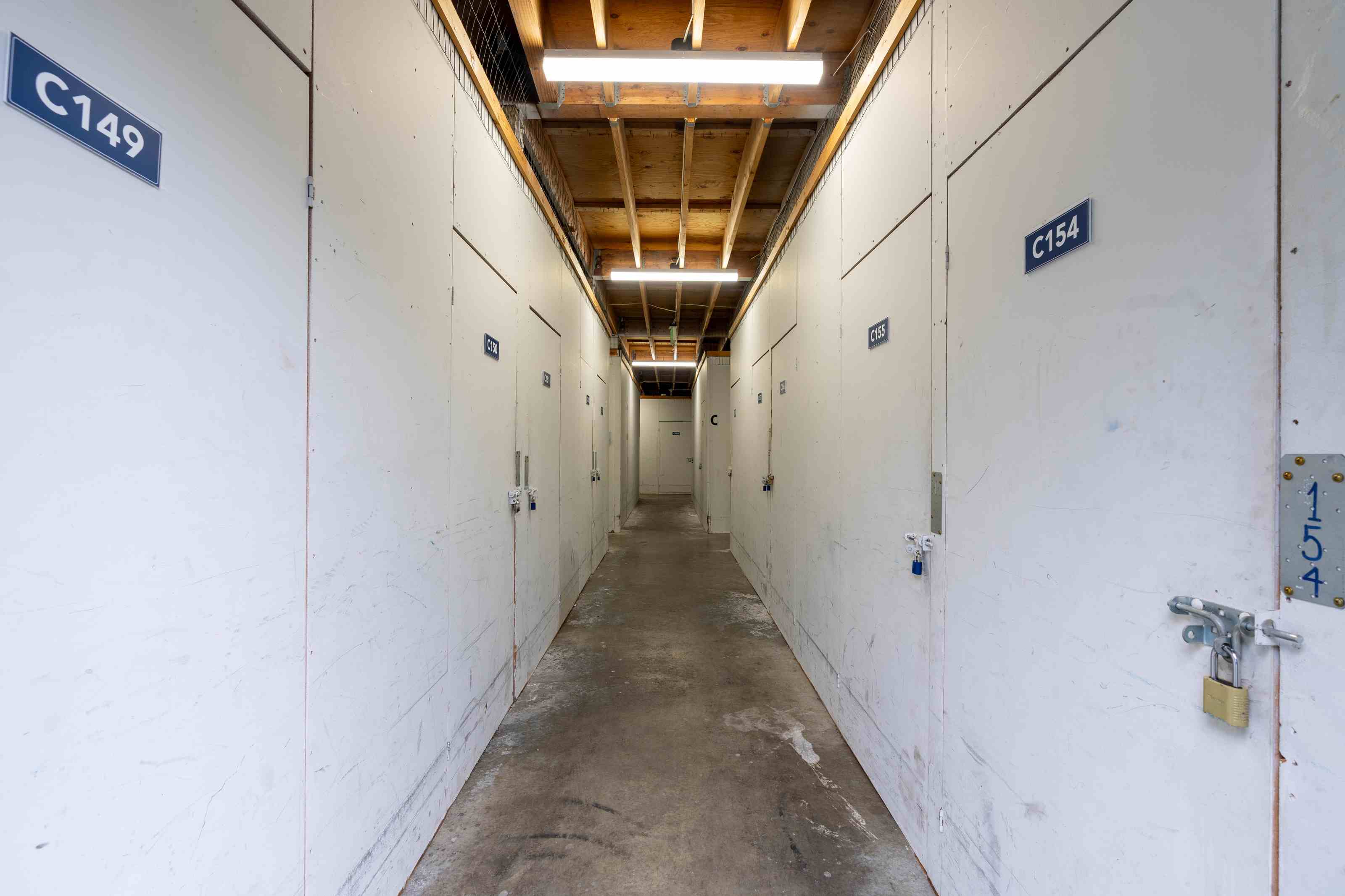 L057 - Lynnwood, WA Storage Unit.jpg