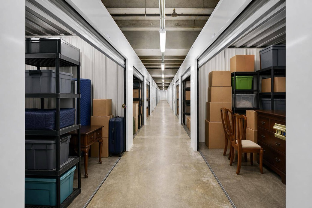 L015-storage-units-waipahu-hi-hero