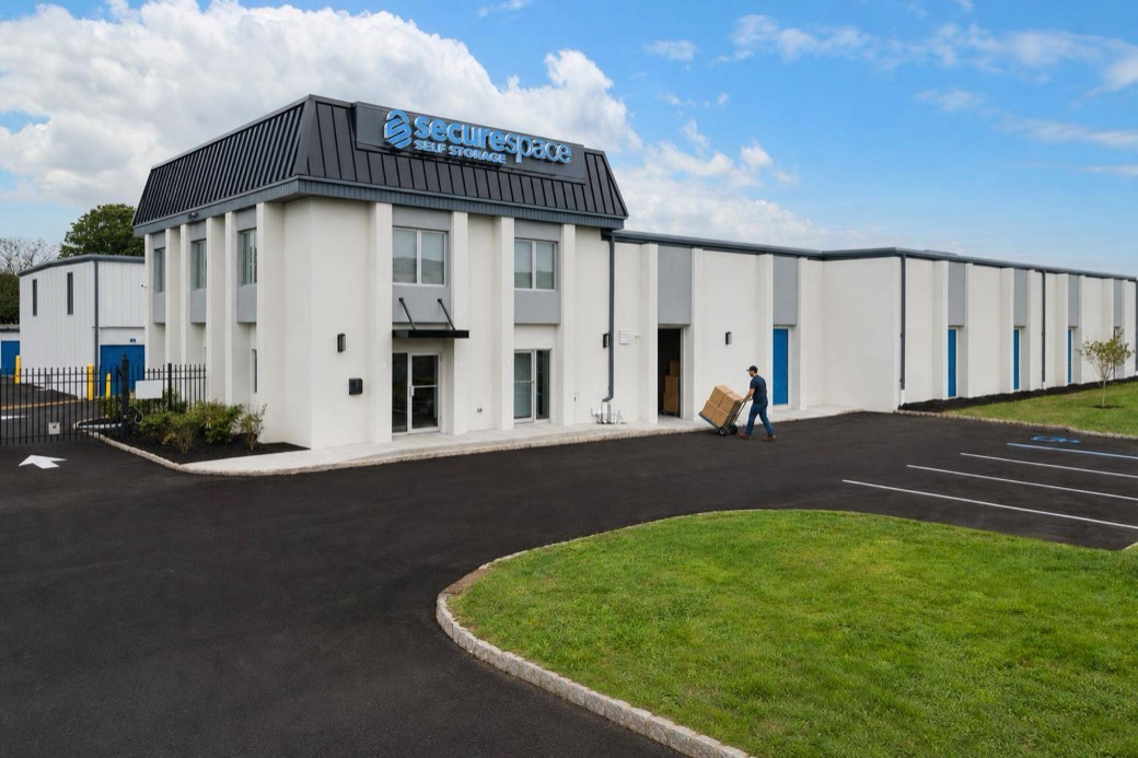 L013-affordable-storage-units-piscataway-hero