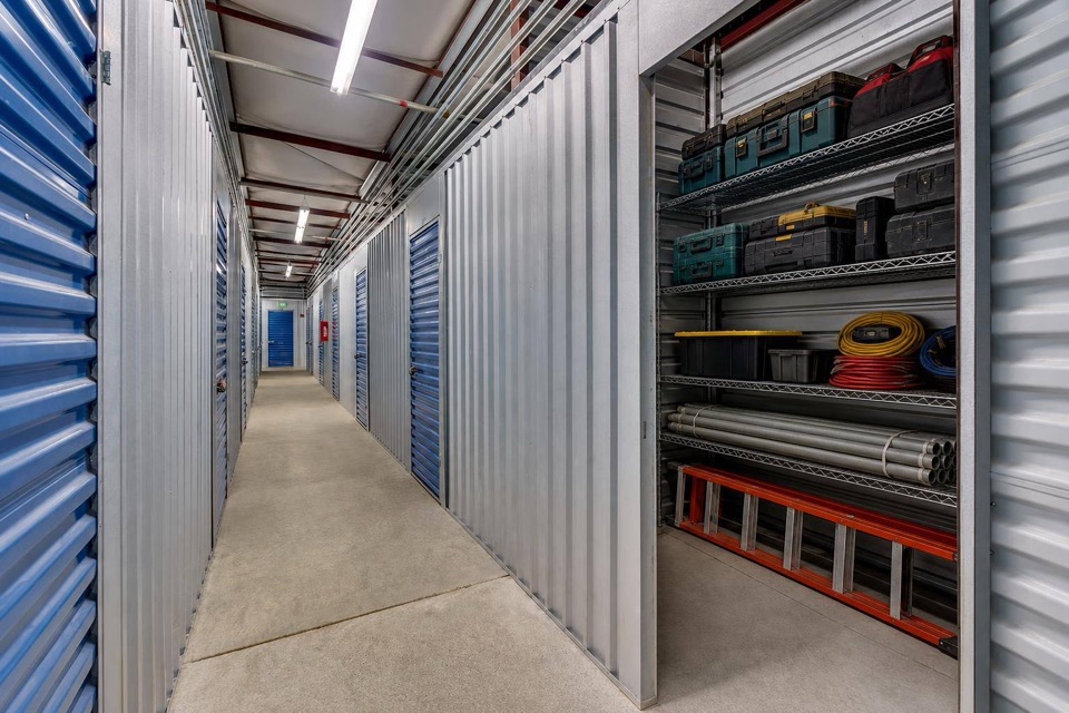 L016-tool-storage-tacoma-wa-hero