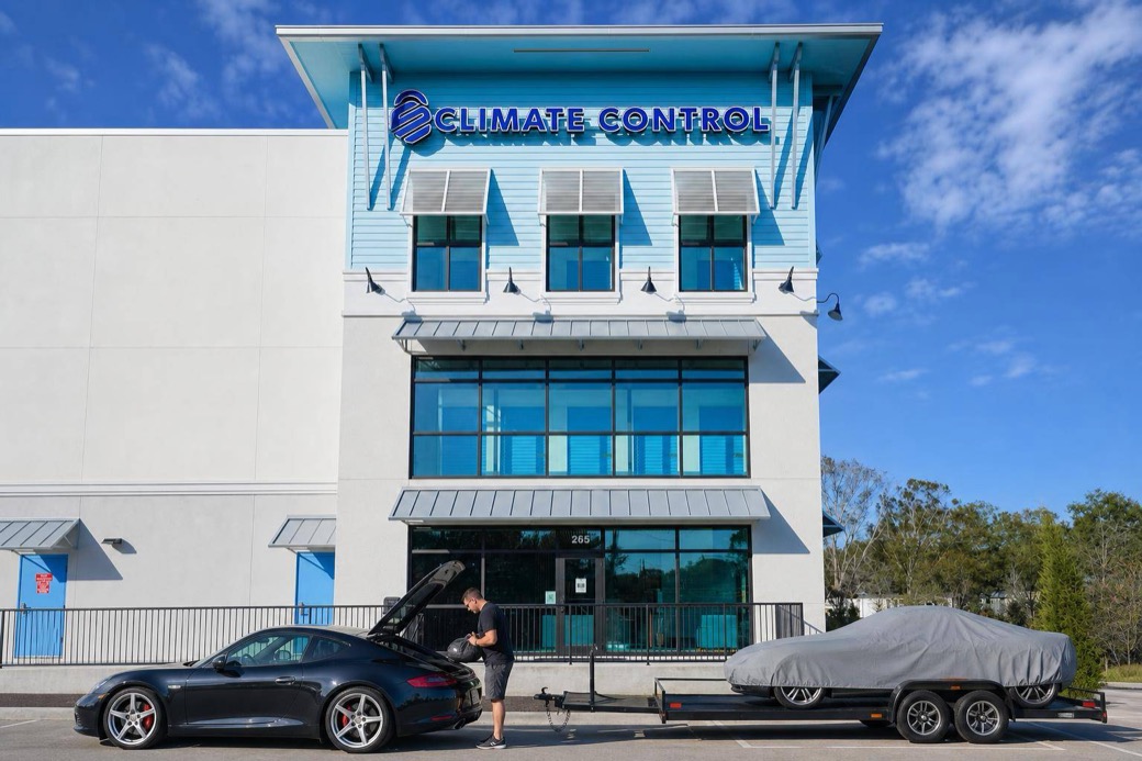 L010-car-storage-palm-harbor-hero