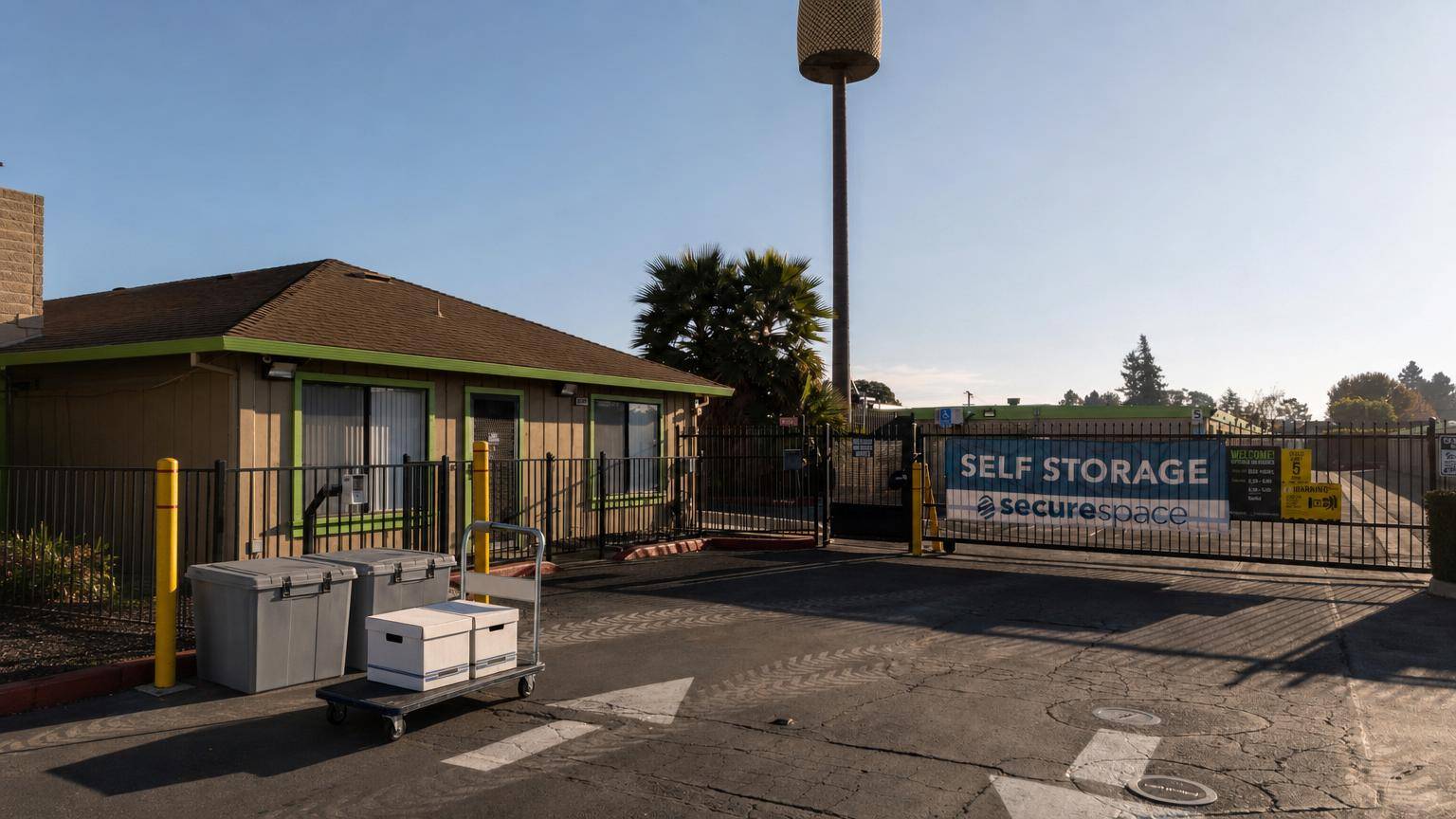 fremont-glenmoor-centerville-self-storage-38491-fremont-blvd-hero