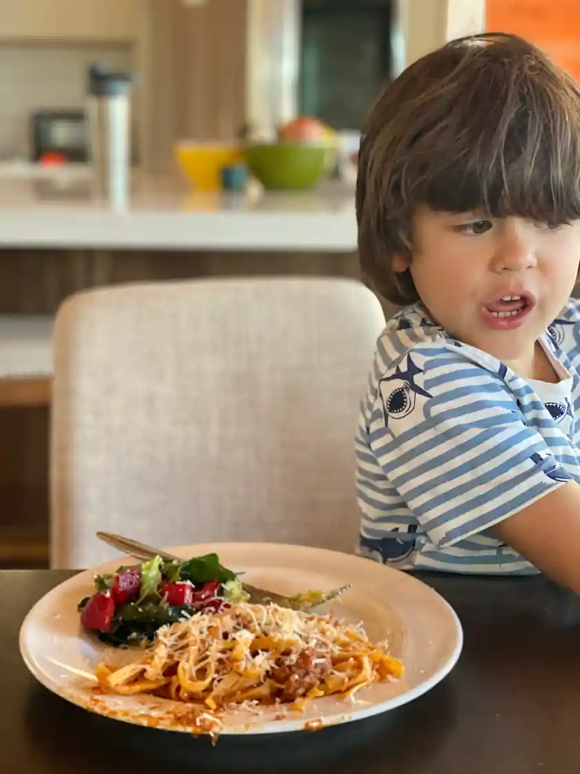 Normal Toddler Mealtime Behaviors