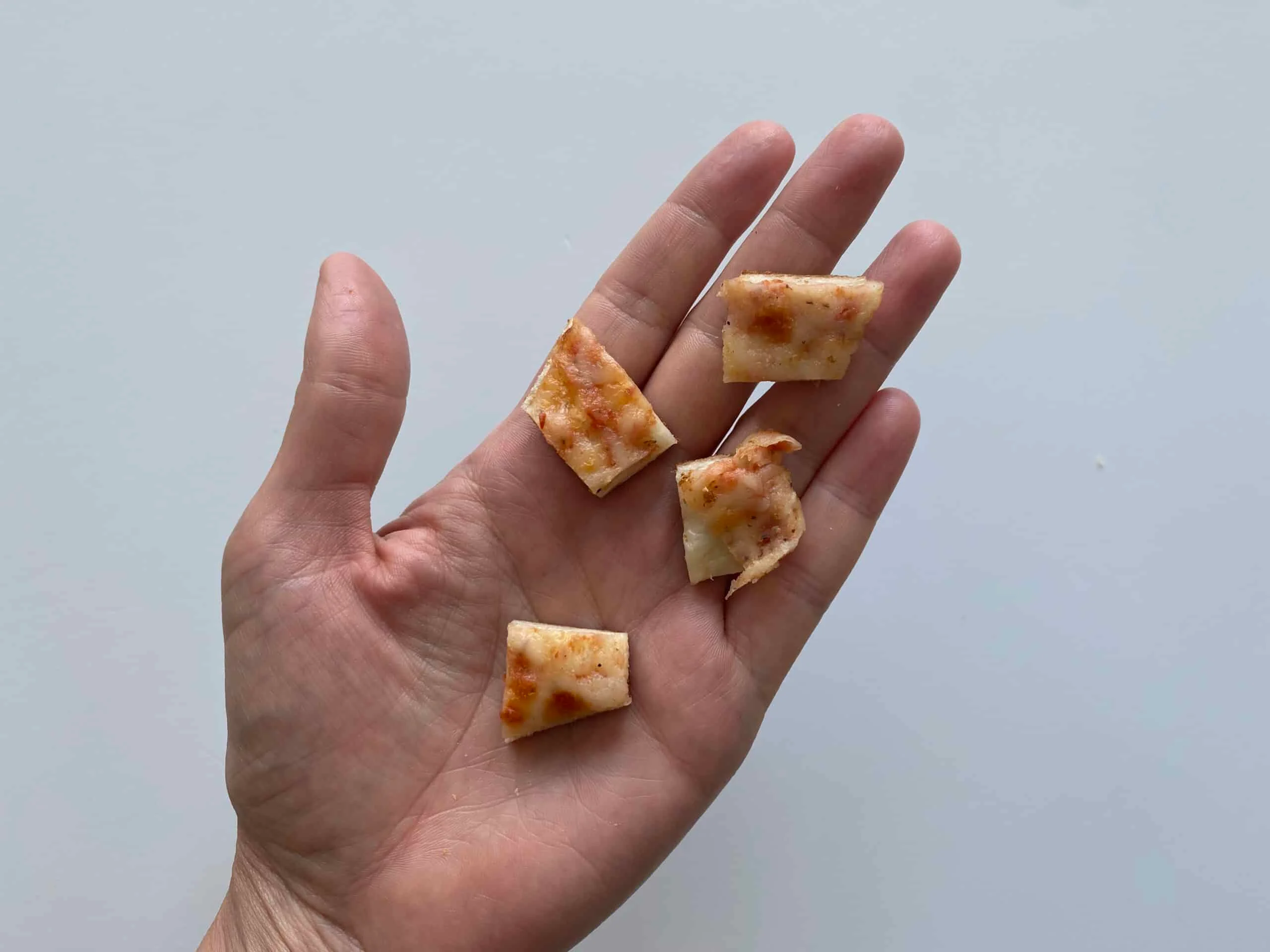 Pizza bite-sized pieces Solid Starts