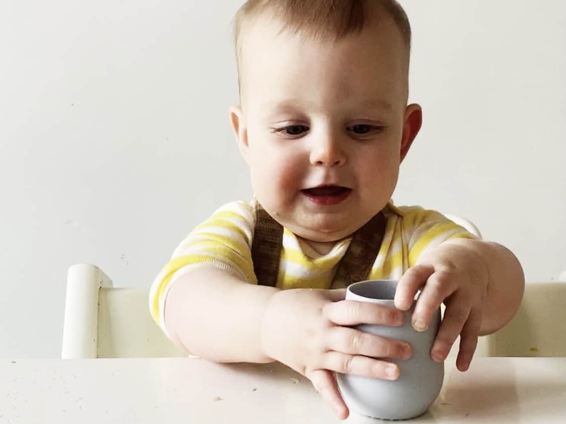 Tips for Transitioning Baby from Bottle to Open Cup