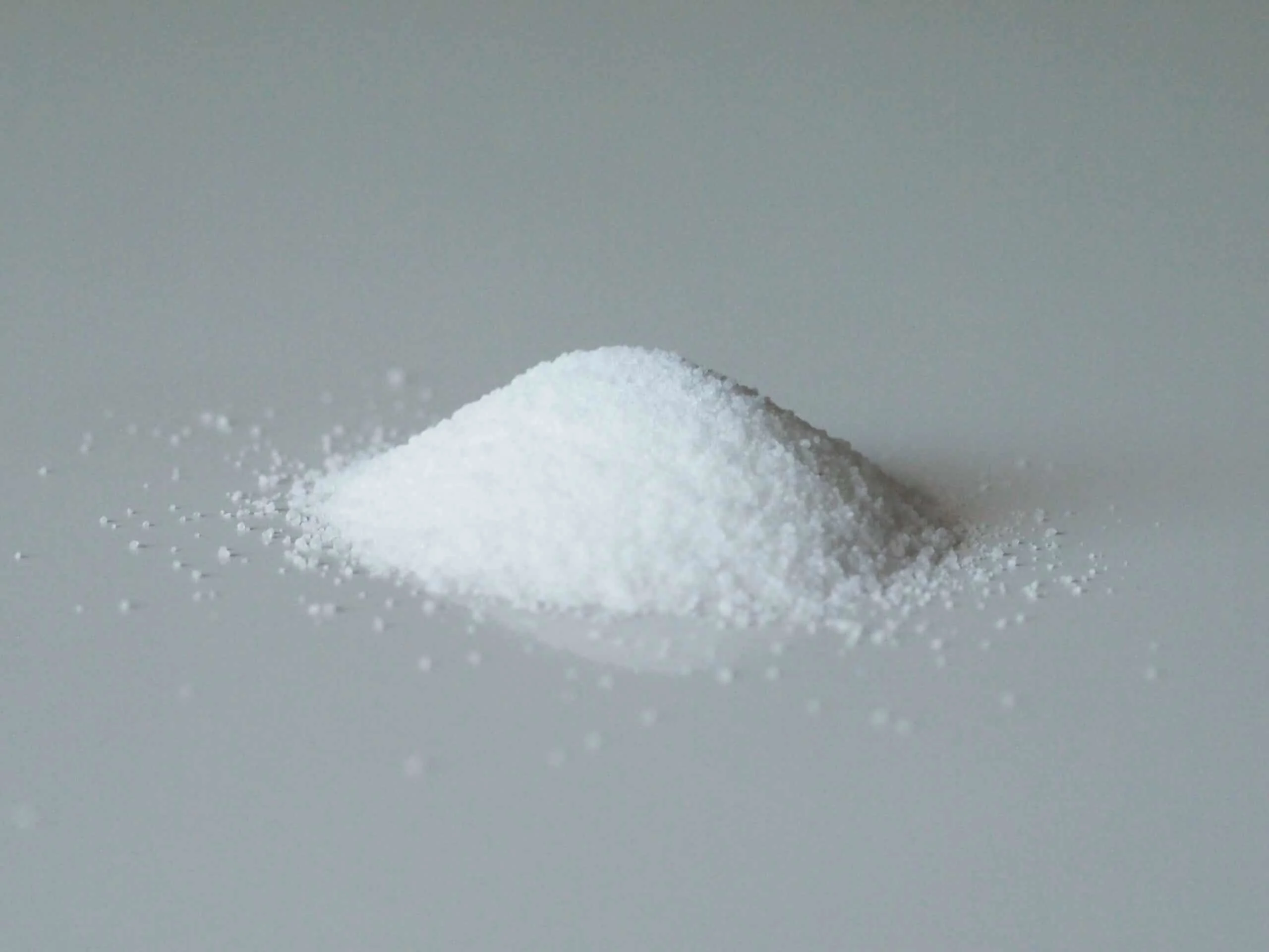 a pile of powdered stevia