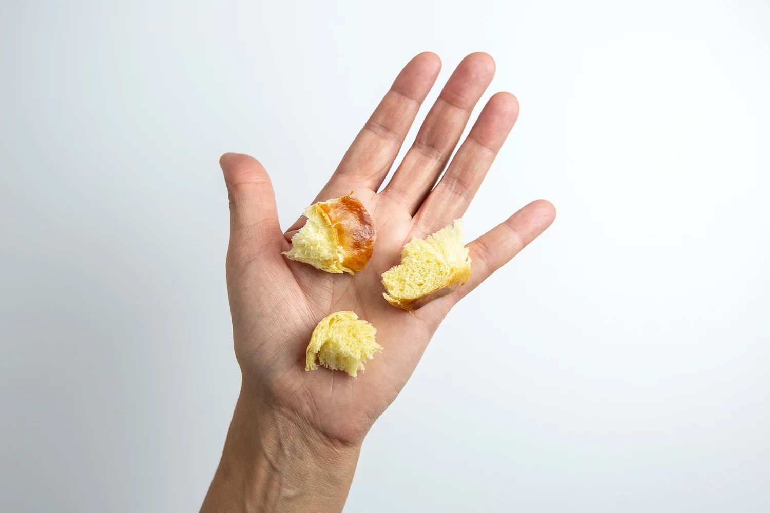 Challah small shreds hand pic