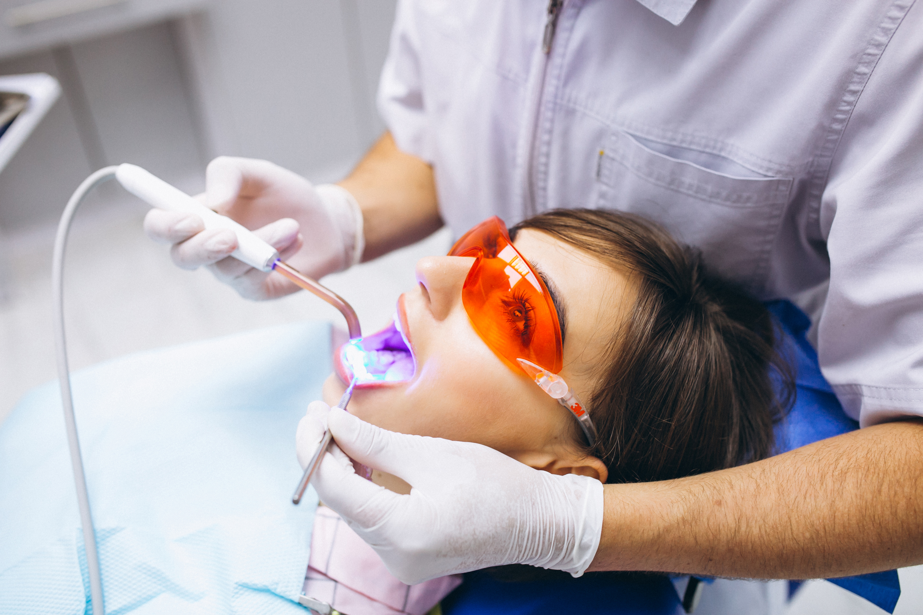 woman-patient-dentist