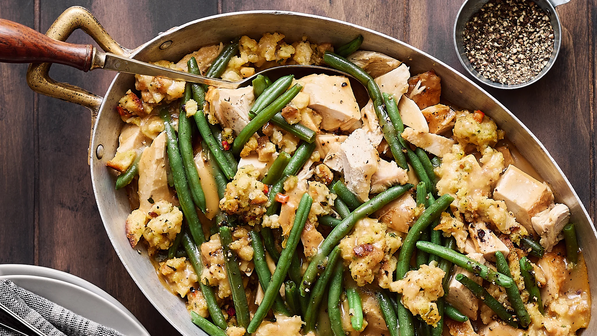 Easy Thanksgiving Casserole | Command Cooking