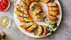 Deck-The-Halls Parmesan Bread