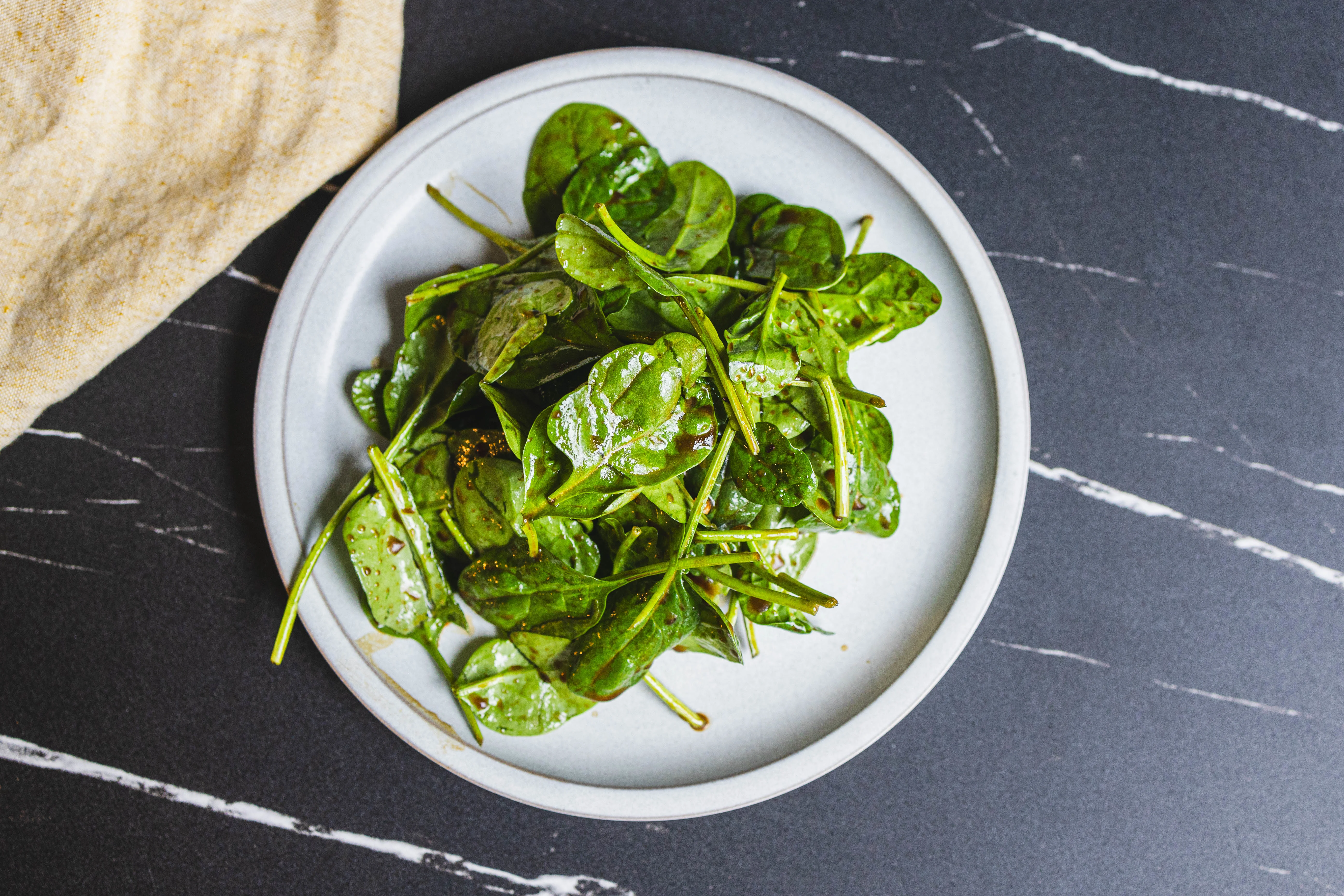 Quick Spinach Salad | Mama's Cooking