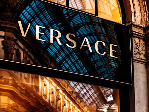 What You Don’t Know About Gianni Versace’s Death-1