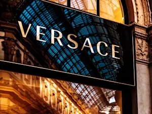 What You Don’t Know About Gianni Versace’s Death-1