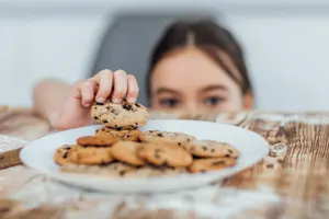 What cookie is so small you can hardly eat it? image