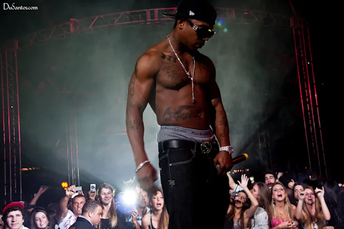 25 celebrities who have gone to prison-9