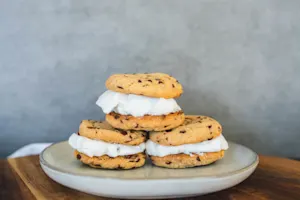 Chocolate Chip Sandwich (3)