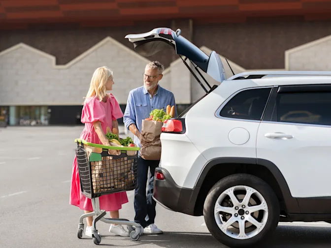 10 Things You Should Never Leave in Your Car-9