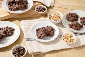 Grammy-s Peanut Clusters